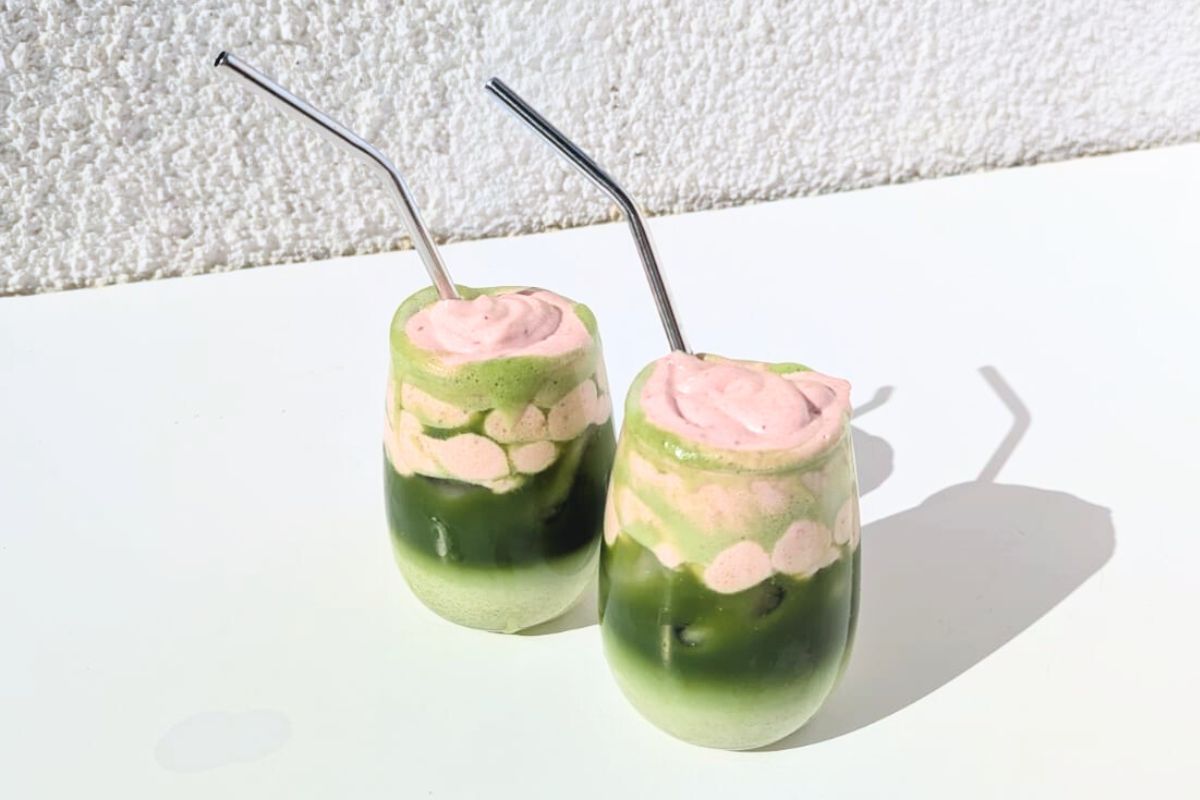 Strawberry Field – Matcha Latte et crème aux fraises