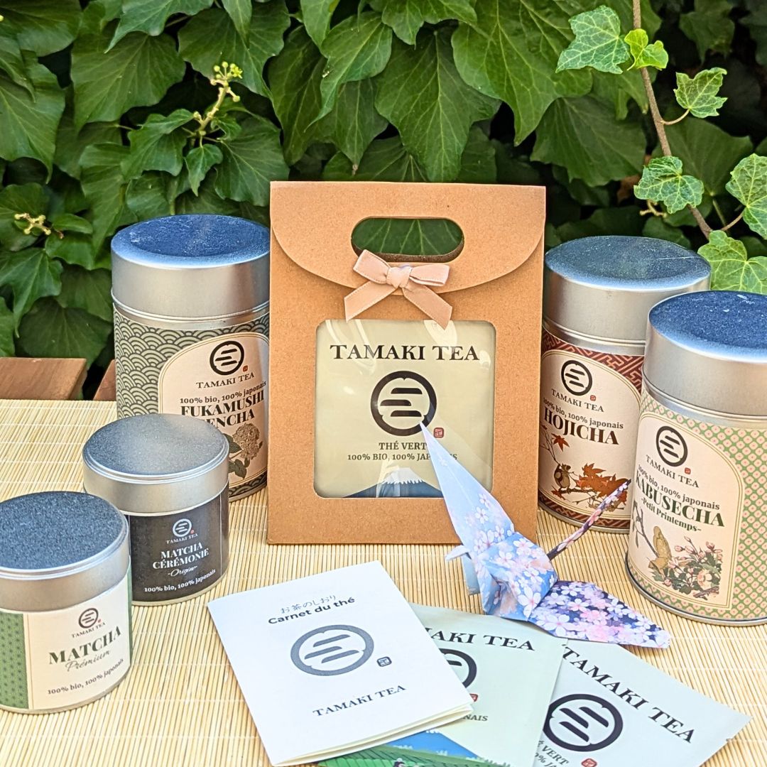 Coffret decouverte de matcha et sencha bio Tamaki Tea, avec sachets de the vert japonais et livret explicatif